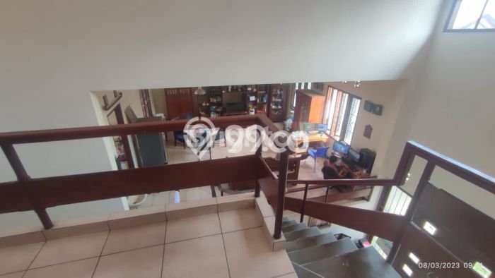 Rumah Elit LB 237m2 Siap Huni Desain Elegan di Alam Sutera, Tangerang Rumah Elit LB 237m2 Siap Huni Desain Elegan di Alam Sutera, Tangerang