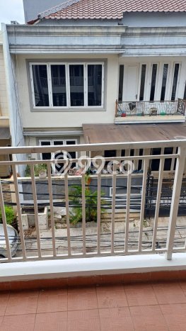 Ready to Use! Luxury House LT 90m2 Desain Elegan di Muara Karang Ready to Use! Luxury House LT 90m2 Desain Elegan di Muara Karang