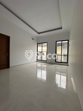 Ready to Use! Premium House LT 120m2 Desain Elegan di Muara Karang Ready to Use! Premium House LT 120m2 Desain Elegan di Muara Karang