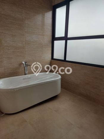 Hot Offer Hunian Mewah Ideal dan Luas di BSD, Tangerang Selatan Hot Offer Hunian Mewah Ideal dan Luas di BSD, Tangerang Selatan