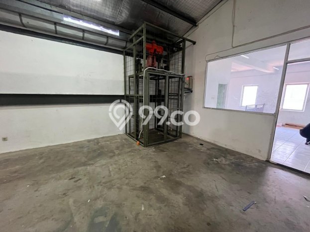 Disewakan Gudang di Kawasan Ramai Pantai Indah Kapuk Luas 720m2 Disewakan Gudang di Kawasan Ramai Pantai Indah Kapuk Luas 720m2