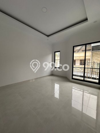 Ready to Use! Premium House LT 120m2 Desain Elegan di Muara Karang Ready to Use! Premium House LT 120m2 Desain Elegan di Muara Karang