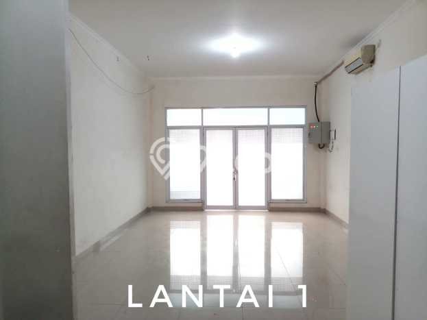 Lokasi Strategis! Dijual Ruko Bisnis di Cengkareng, Jakarta Barat Kondisi Baik Lokasi Strategis! Dijual Ruko Bisnis di Cengkareng, Jakarta Barat Kondisi Baik