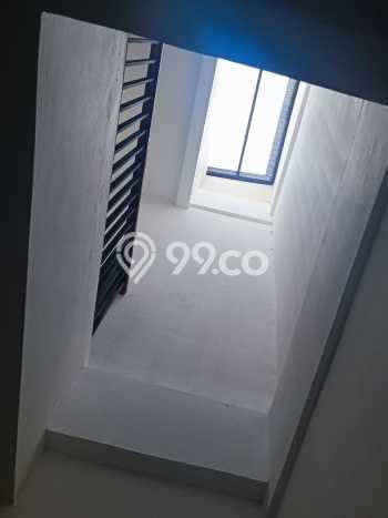 Lokasi Strategis! Dijual Ruko Bisnis di Cengkareng, Jakarta Barat Kondisi Baik Lokasi Strategis! Dijual Ruko Bisnis di Cengkareng, Jakarta Barat Kondisi Baik