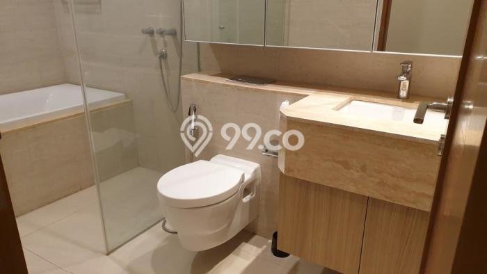 Hunian Apartemen Eksklusif untuk Dijual di Jakarta Barat dengan 3 BR & 2 Kamar Mandi Hunian Apartemen Eksklusif untuk Dijual di Jakarta Barat dengan 3 BR & 2 Kamar Mandi