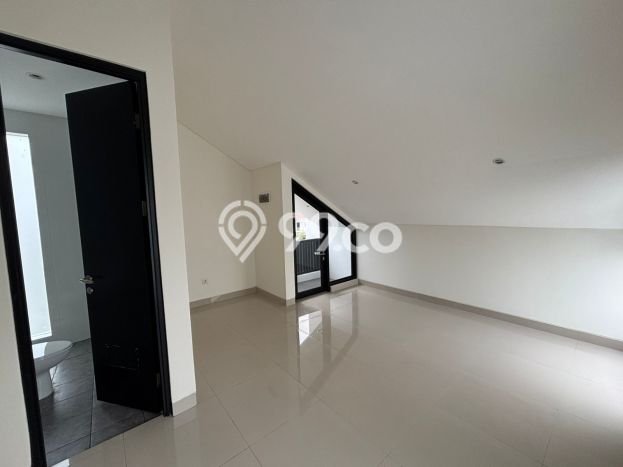 Dijual Rumah Premium dengan Fasilitas Sekitar Komplit di Cakung, Jakarta Timur Dijual Rumah Premium dengan Fasilitas Sekitar Komplit di Cakung, Jakarta Timur