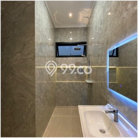 Dijual Rumah Strategis Bagus Punya 4 KT di Ciracas Jakarta Timur - Dijual Rumah Strategis Bagus Punya 4 KT di Ciracas Jakarta Timur -