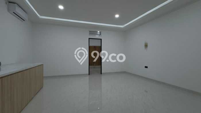 Rumah Luas Asri 4 KT Siap Pakai di Harapan Indah Bekasi Rumah Luas Asri 4 KT Siap Pakai di Harapan Indah Bekasi