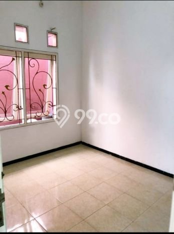 Rumah Strategis Modern Lb 120m2 di Rungkut, Surabaya Rumah Strategis Modern Lb 120m2 di Rungkut, Surabaya