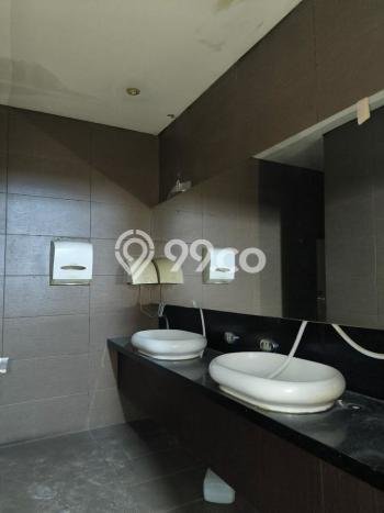 KAWASAN BISNIS! Komersial di Mampang Prapatan, Luas 1800m², Area Premium KAWASAN BISNIS! Komersial di Mampang Prapatan, Luas 1800m², Area Premium