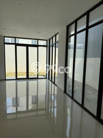 For Sale Rumah Elit Exclusive di Cakung, Jakarta Timur For Sale Rumah Elit Exclusive di Cakung, Jakarta Timur