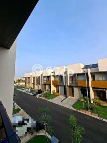 Dijual Rumah Modern 2 KT di Harapan Indah, Bekasi Dijual Rumah Modern 2 KT di Harapan Indah, Bekasi