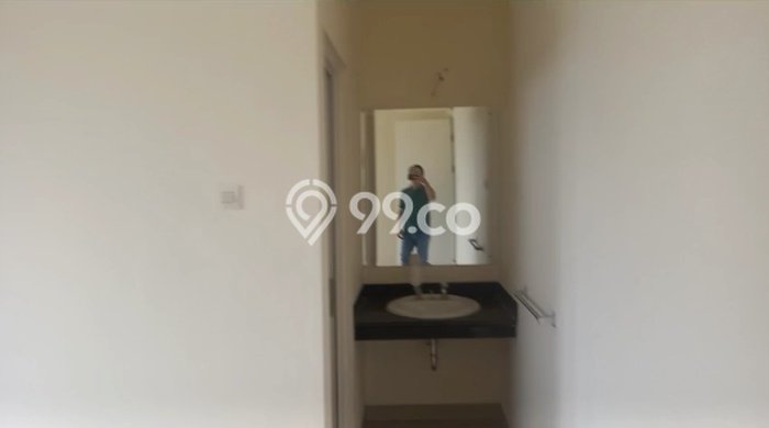 Rumah Luas Asri 2 KT Siap Pakai di harapan indah Bekasi Rumah Luas Asri 2 KT Siap Pakai di harapan indah Bekasi