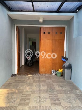 Jual Rumah Bagus Siap Huni LB 190m2 di BSD, Tangerang Selatan Jual Rumah Bagus Siap Huni LB 190m2 di BSD, Tangerang Selatan