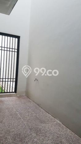 Rumah Kontrakan Tangerang LT 200m2 LB 221m2 Kawasan Gading Serpong The Spring Rumah Kontrakan Tangerang LT 200m2 LB 221m2 Kawasan Gading Serpong The Spring