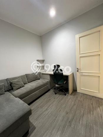 Lokasi strategis! Rumah siap huni disewakan di Gading Serpong LB 180m2 Lokasi strategis! Rumah siap huni disewakan di Gading Serpong LB 180m2