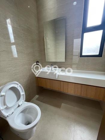 Rumah Bagus Siap Pakai Di BSD Luas 235m2 Lokasi Strategis Rumah Bagus Siap Pakai Di BSD Luas 235m2 Lokasi Strategis