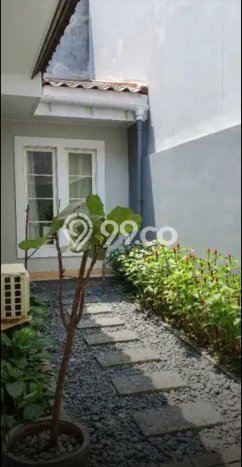 Ready to Use! Premium House LT 240m2 Desain Modern di Alam Sutera Ready to Use! Premium House LT 240m2 Desain Modern di Alam Sutera