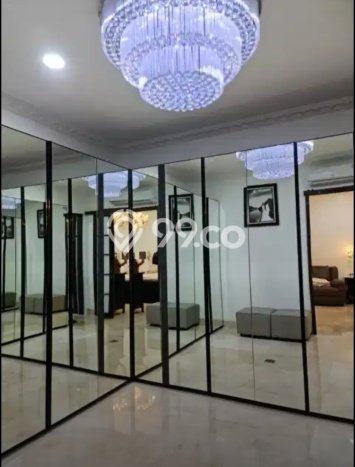 Hunian Mewah LB 368m2 Siap Huni Desain Elegan di Alam Sutera, Tangerang Hunian Mewah LB 368m2 Siap Huni Desain Elegan di Alam Sutera, Tangerang