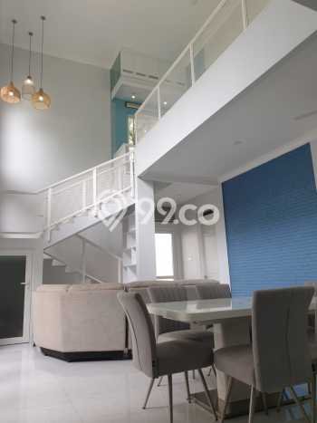 Rumah Elit LB 280m2 Siap Huni Desain Elegan di BSD, Tangerang Rumah Elit LB 280m2 Siap Huni Desain Elegan di BSD, Tangerang