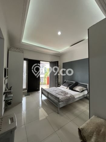 Rumah Elit Modern Tanpa Renovasi di BSD City Tangerang Rumah Elit Modern Tanpa Renovasi di BSD City Tangerang