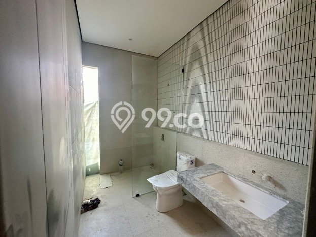 For Sale! Premium House LT 208m2 Desain Modern di BSD For Sale! Premium House LT 208m2 Desain Modern di BSD