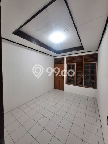 Rumah Premium kawasan Gatot Subroto, 2 KM, Lingkungan Tenang, Luas 135m² LB 150m² Rumah Premium kawasan Gatot Subroto, 2 KM, Lingkungan Tenang, Luas 135m² LB 150m²