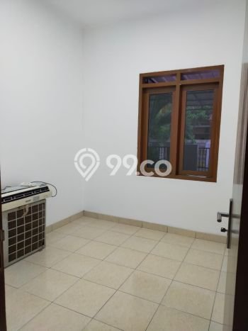 Rumah Nyaman dengan Luas Tanah 107m² di Kawasan Arcamanik, Bandung Rumah Nyaman dengan Luas Tanah 107m² di Kawasan Arcamanik, Bandung