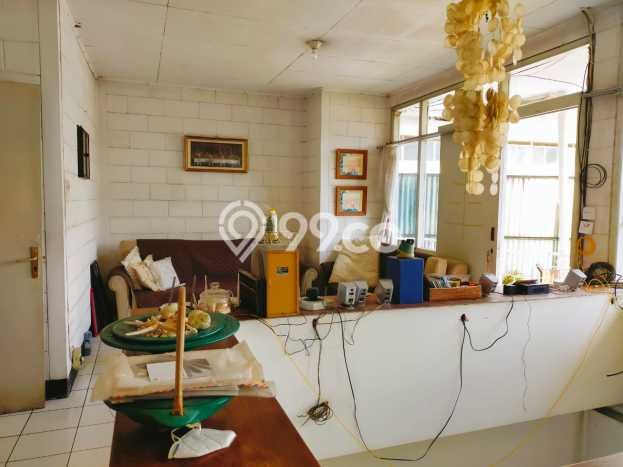 INVESTASI CERDAS! Rumah Premium , Bandung, LT 307m2m² LB 300m2m² INVESTASI CERDAS! Rumah Premium , Bandung, LT 307m2m² LB 300m2m²