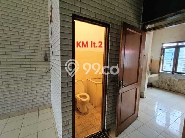 Ruko Lokasi Strategis Kawasan Antapani, Luas 120m², Disewakan, Area Komersial Ruko Lokasi Strategis Kawasan Antapani, Luas 120m², Disewakan, Area Komersial