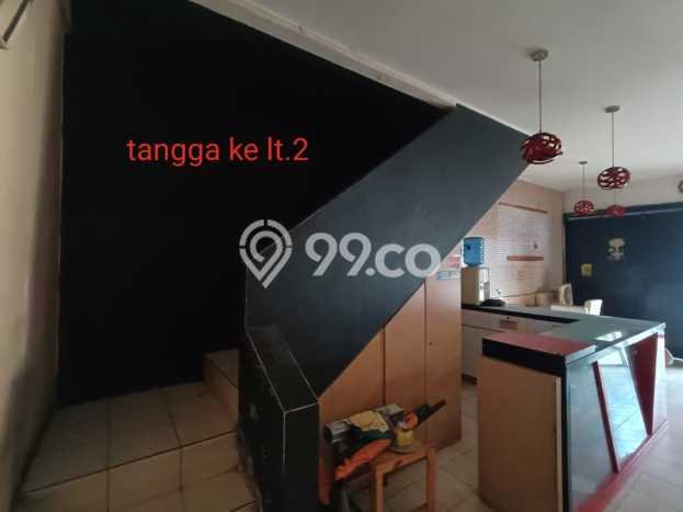 Ruko Lokasi Strategis Kawasan Antapani, Luas 120m², Disewakan, Area Komersial Ruko Lokasi Strategis Kawasan Antapani, Luas 120m², Disewakan, Area Komersial