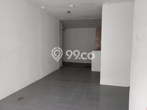 Rumah Modern 10 KT di Taman Kopo Indah Bandung Rumah Modern 10 KT di Taman Kopo Indah Bandung