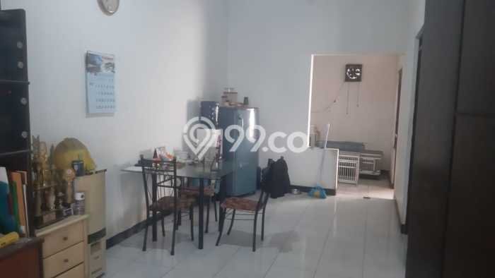 Jual Rumah Eksklusif 2 KT di Taman Kopo Indah, Bandung Jual Rumah Eksklusif 2 KT di Taman Kopo Indah, Bandung