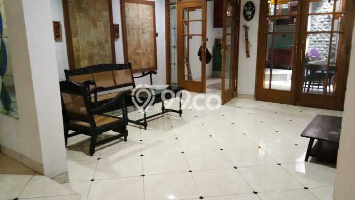 Sewa cepat hunian minimalis strategis 5 Kamar di Antapani, Bandung Sewa cepat hunian minimalis strategis 5 Kamar di Antapani, Bandung