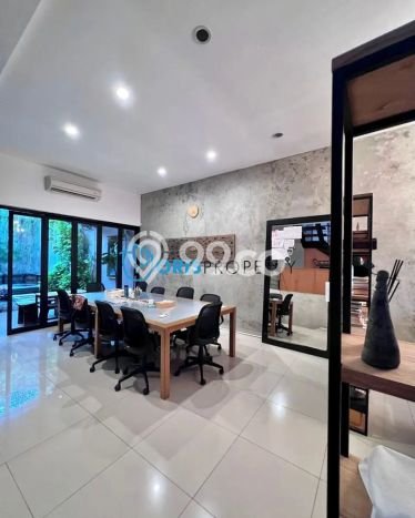 Rumah Bagus di Cipete, Jakarta Selatan, Luas 173m² LB 262m² DIJUAL CEPAT! Rumah Bagus di Cipete, Jakarta Selatan, Luas 173m² LB 262m² DIJUAL CEPAT!