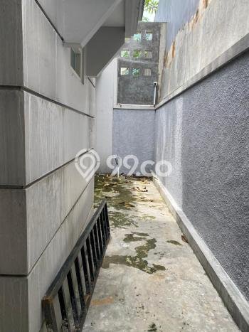 Jarang Ada! Rumah Sewa 3 Kamar Bagus Siap Huni Candi Golf Jarang Ada! Rumah Sewa 3 Kamar Bagus Siap Huni Candi Golf