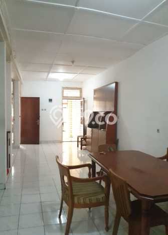Rumah Mewah LB 100m2 Siap Huni Desain Elegan di Dago, Bandung Rumah Mewah LB 100m2 Siap Huni Desain Elegan di Dago, Bandung