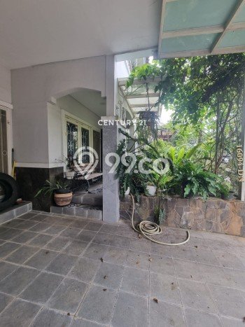 Rumah Luxury Modern Siap Huni di Sektor 9-Bintaro Tangerang Selatan Rumah Luxury Modern Siap Huni di Sektor 9-Bintaro Tangerang Selatan