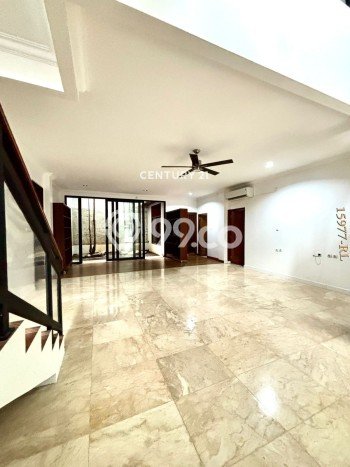 Jarang Ada! Rumah Kontrakan 4 Kamar Nyaman Siap Huni Pondok Indah Jarang Ada! Rumah Kontrakan 4 Kamar Nyaman Siap Huni Pondok Indah