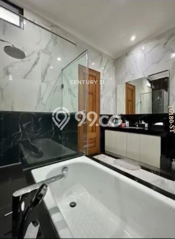 Ready to Use! Premium House LT 233m2 Desain Modern di Lebak Bulus Ready to Use! Premium House LT 233m2 Desain Modern di Lebak Bulus