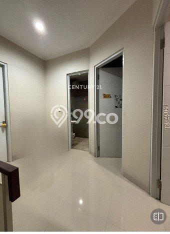 For Sale Rumah 4 Kamar Lokasi Strategis Nyaman dan Strategis di Serpong For Sale Rumah 4 Kamar Lokasi Strategis Nyaman dan Strategis di Serpong