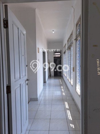 Rumah Elit Modern Siap Huni di Pangkalan Jati Depok Rumah Elit Modern Siap Huni di Pangkalan Jati Depok