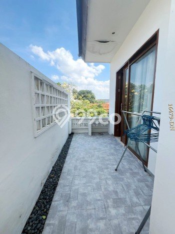 Hunian Nyaman Asri 3 KT Siap Huni di Bintaro Tangerang Selatan Hunian Nyaman Asri 3 KT Siap Huni di Bintaro Tangerang Selatan