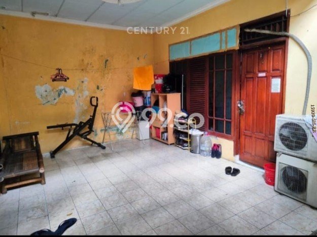 Rumah Elit LB 350m2 Siap Huni Desain Elegan di Setiabudi, Jakarta Selatan Rumah Elit LB 350m2 Siap Huni Desain Elegan di Setiabudi, Jakarta Selatan