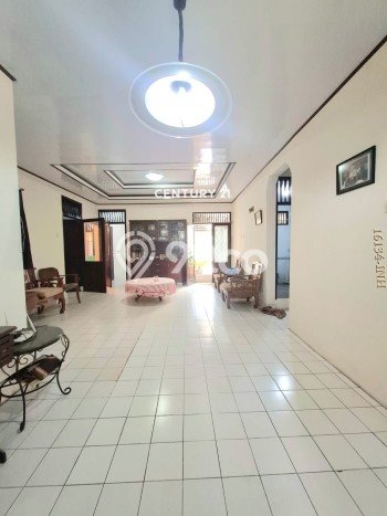 Rumah Modern 3 Kamar LT 280m2 di Bintaro Rumah Modern 3 Kamar LT 280m2 di Bintaro