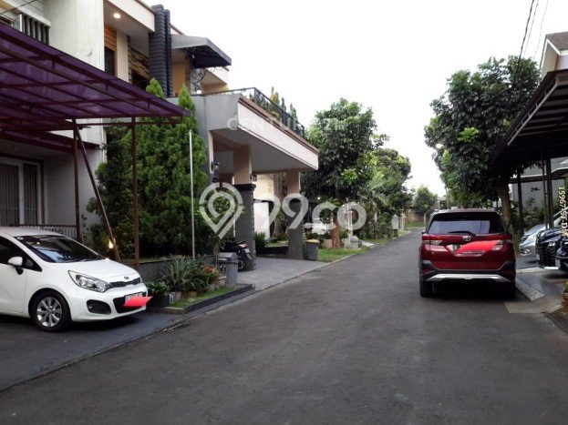 Ready to Use! Premium House LT 154m2 Desain Modern di BSD City Ready to Use! Premium House LT 154m2 Desain Modern di BSD City