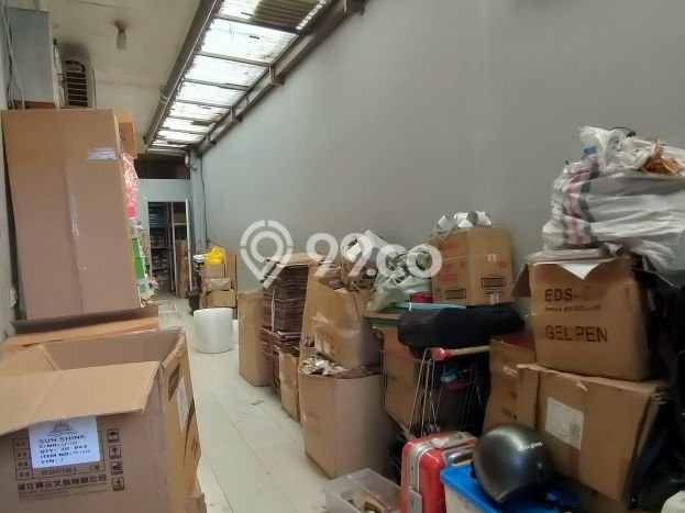 For Sale! Luxury House LT 372m2 Desain Modern di Pasir Kaliki For Sale! Luxury House LT 372m2 Desain Modern di Pasir Kaliki