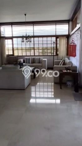 Rumah Mewah LB 425m2 Siap Pakai Desain Elegan di Cipaku, Bandung Rumah Mewah LB 425m2 Siap Pakai Desain Elegan di Cipaku, Bandung
