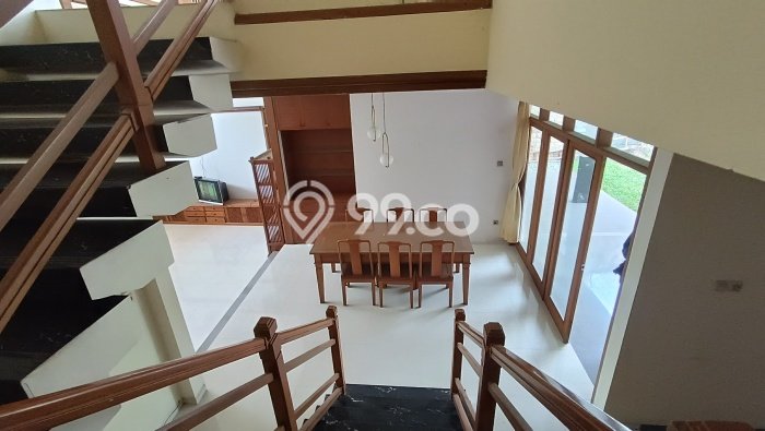 Rumah Elit Modern Tanpa Renovasi di Setra Indah Bandung Rumah Elit Modern Tanpa Renovasi di Setra Indah Bandung