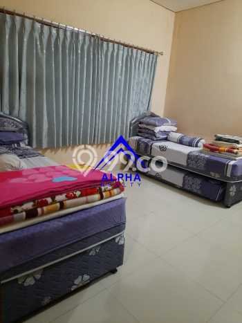 Ready to Use! Premium House LT 325m2 Desain Elegan di Parongpong Ready to Use! Premium House LT 325m2 Desain Elegan di Parongpong
